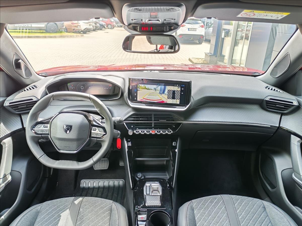 Peugeot 2008 SUV / Terénní 1,2 l 107 kw