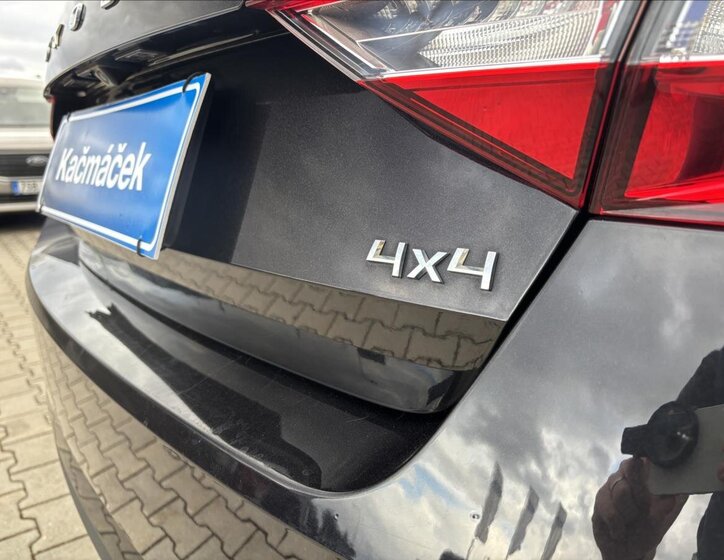 Škoda Superb Sedan 2,0 l 147 kw