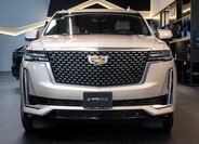 Cadillac Escalade 10