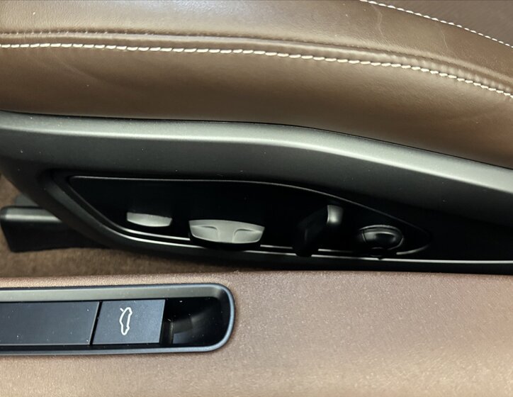 Porsche 911 Kupé 3,0 l 331 kw