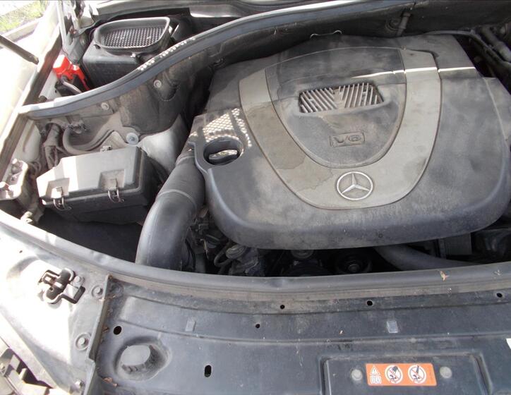 Mercedes-Benz Třídy M 33