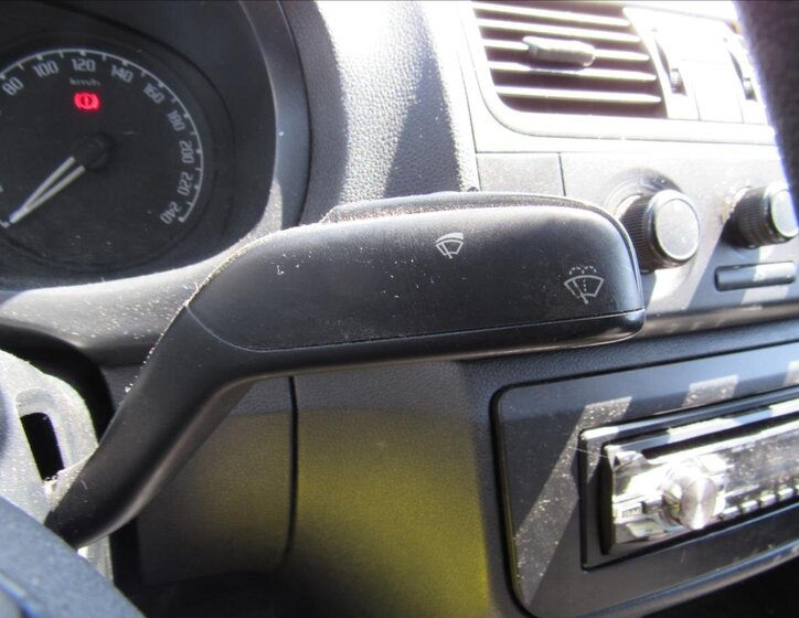 Škoda Praktik Skříň 1,2 l 51 kw