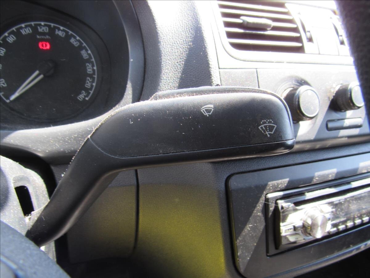 Škoda Praktik Skříň 1,2 l 51 kw