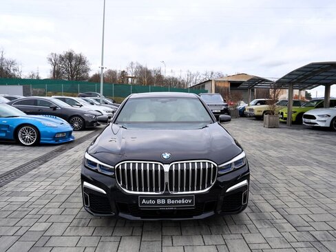 BMW Řada 7 Sedan / Limuzína 3,0 l 294 kw