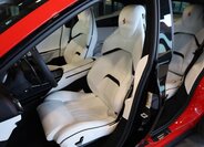 Ferrari Ostatní SUV / Terénní 6,5 l 533 kw