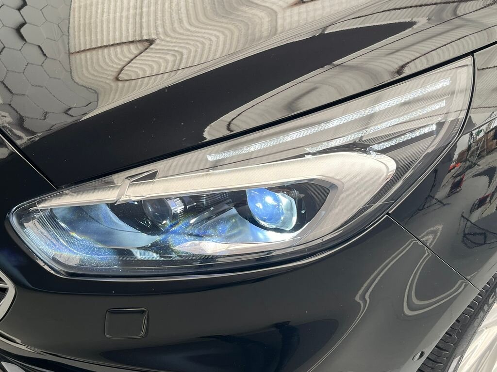 Ford S-MAX MPV 2,5 l 140 kw