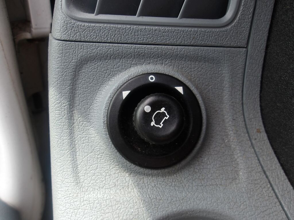 Ford Transit Skříň 2,2 l 63 kw