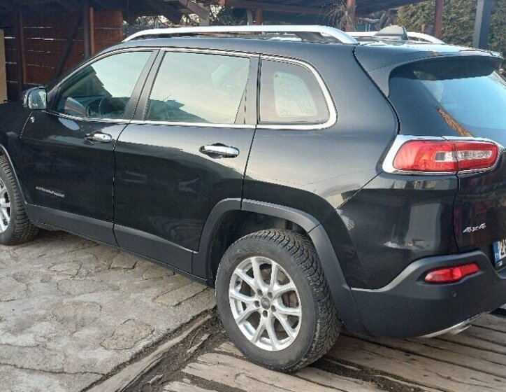 Jeep Cherokee SUV / Terénní 0,0 103 kw