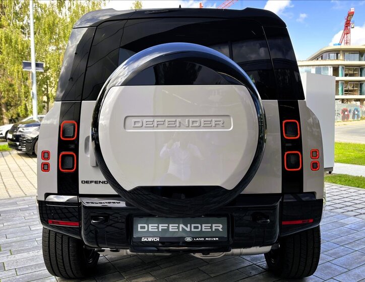 Land Rover Defender SUV / Terénní 3,0 l 257 kw