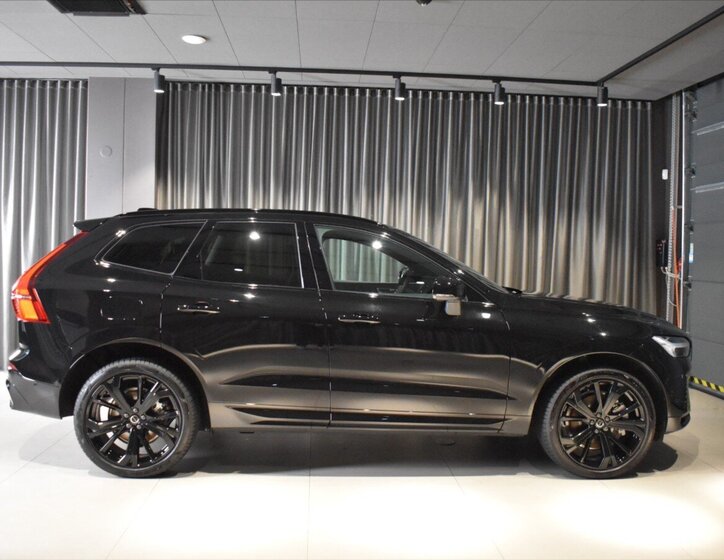 Volvo XC60 SUV 2,0 l 335 kw