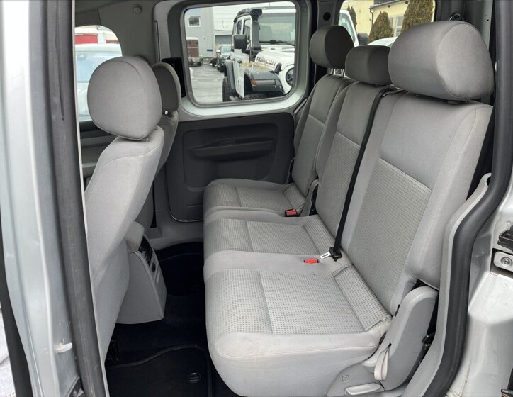 Volkswagen Caddy Kombi 1,9 l 77 kw