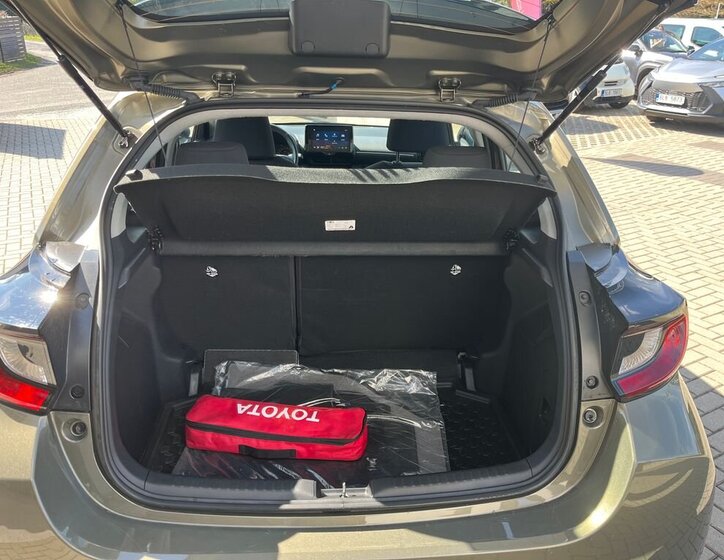 Toyota Yaris Hatchback 1,5 l 68 kw