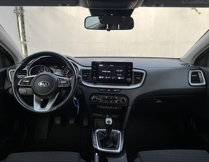 KIA Ceed 17