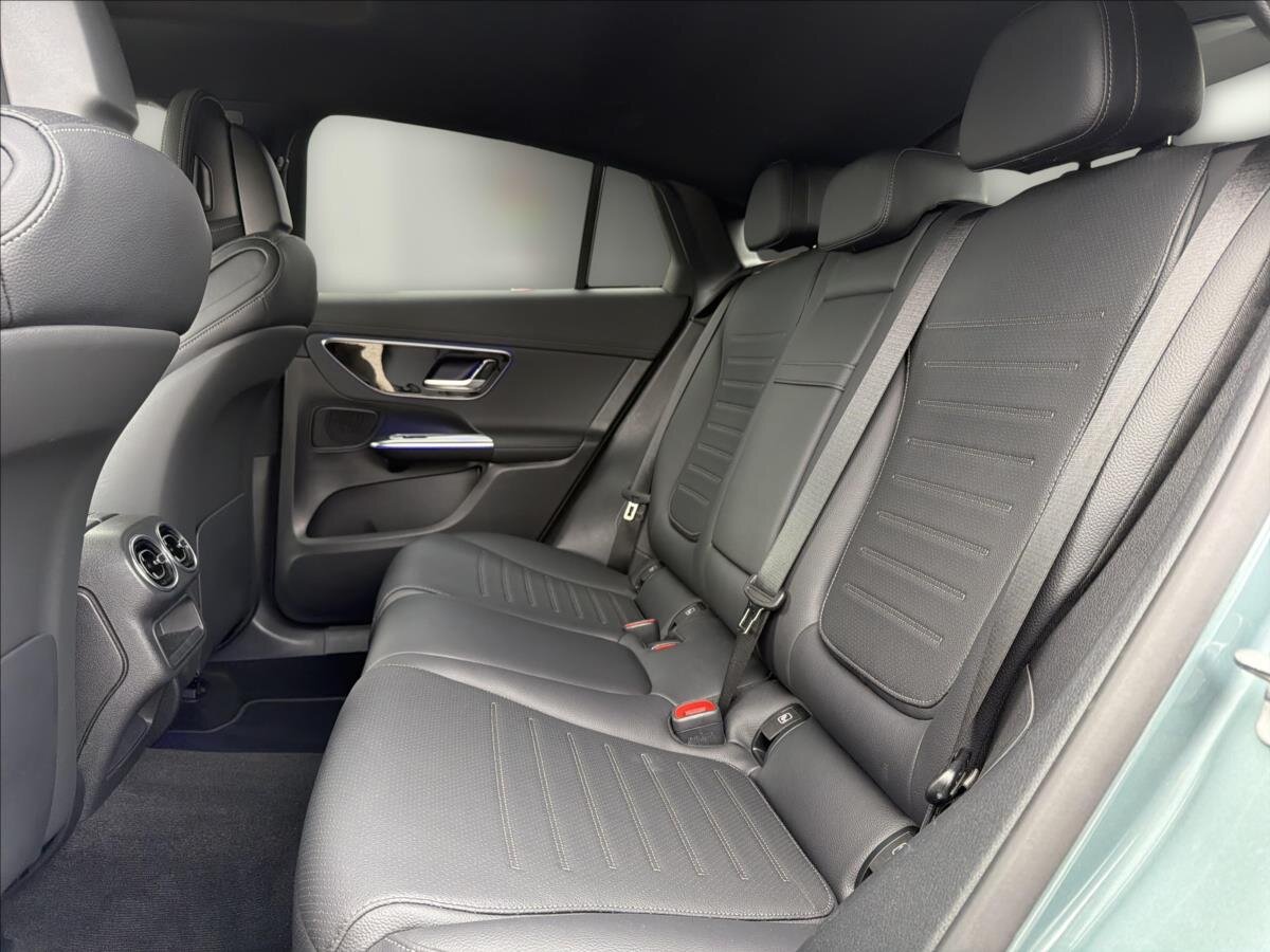 Mercedes-Benz GLC SUV / Terénní 2,0 l 145 kw