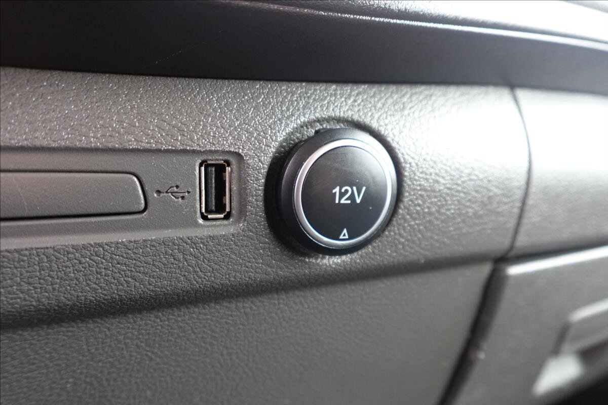 Ford Transit Custom Ostatní 2,0 l 77 kw