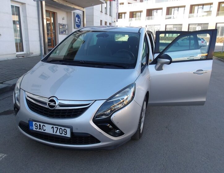 Opel Zafira Kombi 2,0 l 125 kw