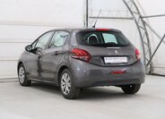 Peugeot 208 8