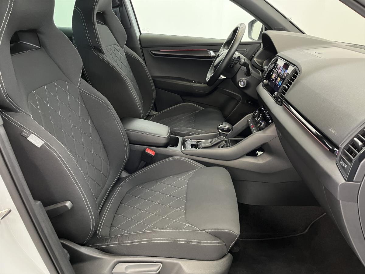 Škoda Karoq SUV 1,5 l 110 kw