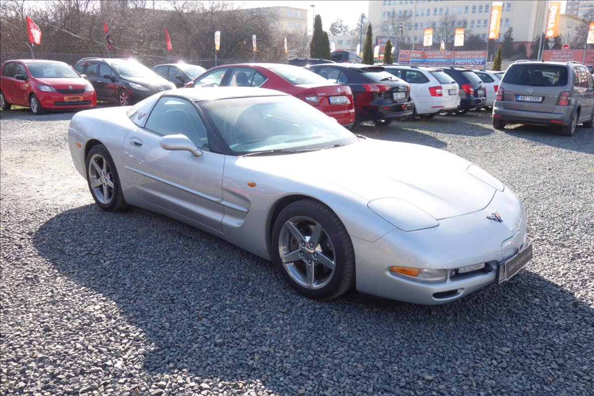 Chevrolet Corvette Kupé 5,7 l 253 kw