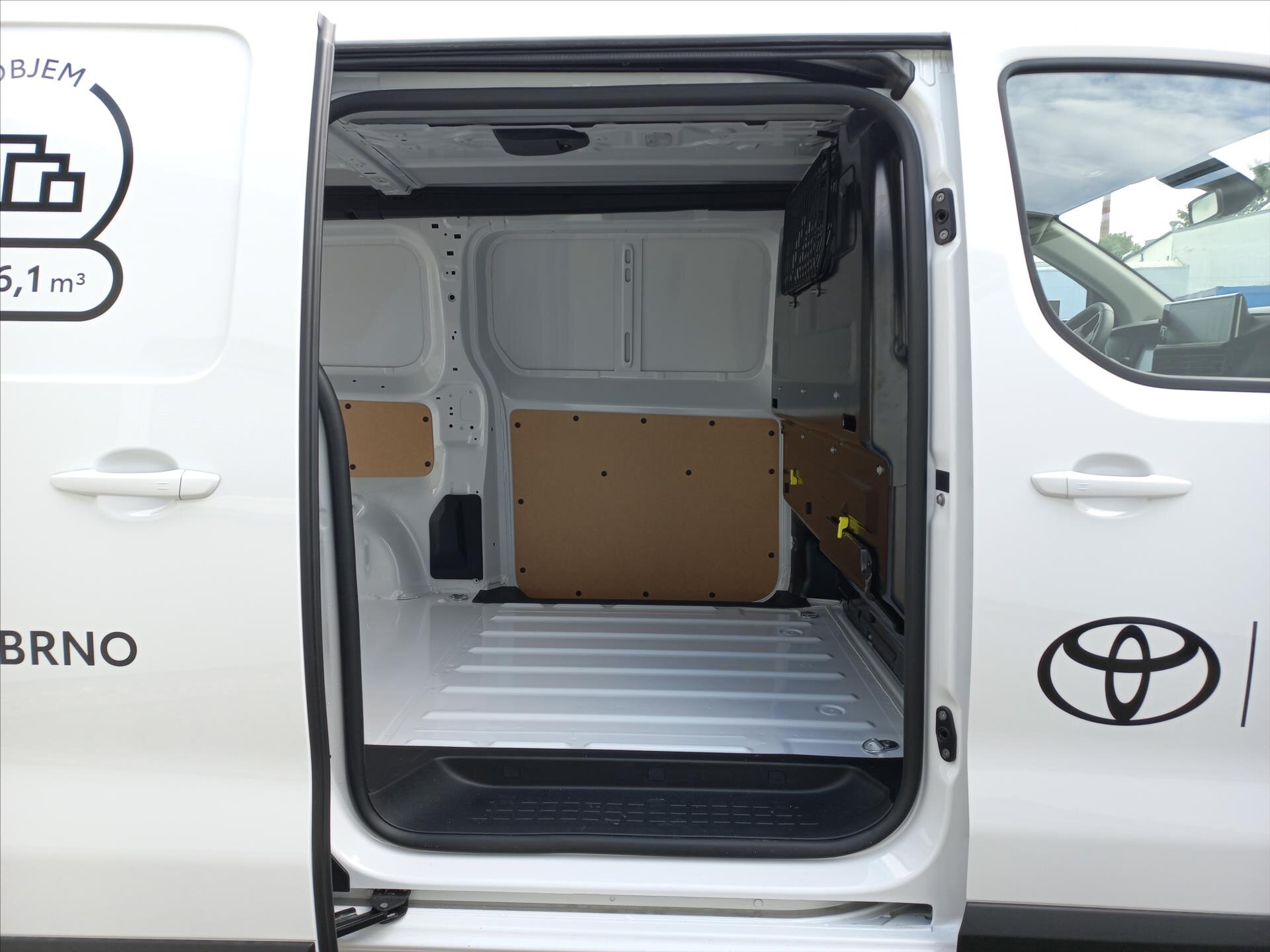 Toyota ProAce Skříň 2,0 l 106 kw