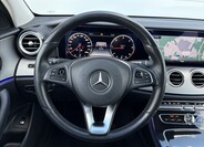 Mercedes-Benz Třídy E 9