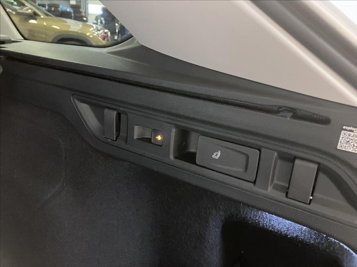 Škoda Superb Kombi 2,0 l 110 kw