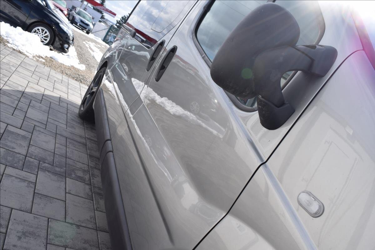 Renault Trafic Kombi 2,0 l 84 kw