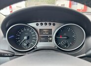 Mercedes-Benz Třídy M 9