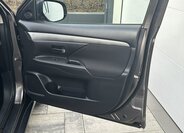 Mitsubishi Outlander SUV / Terénní 2,3 l 110 kw