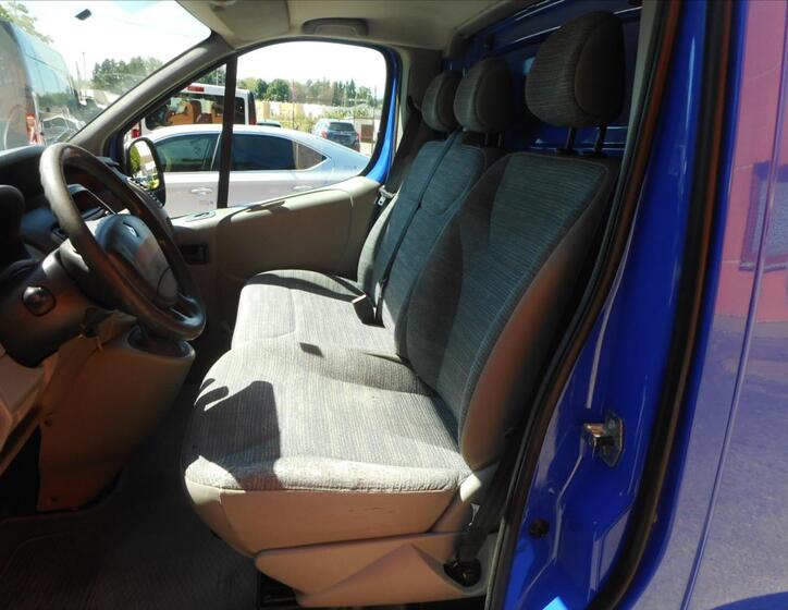 Renault Trafic 15