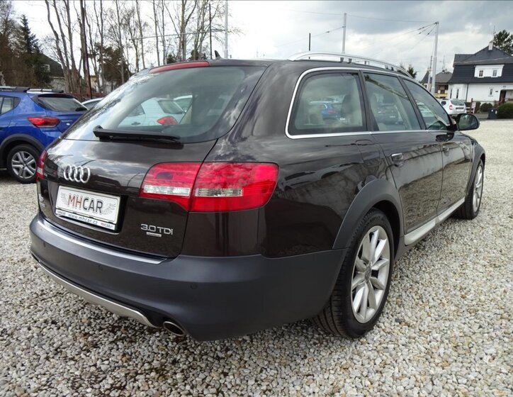 Audi A6 Allroad Kombi 3,0 l 176 kw