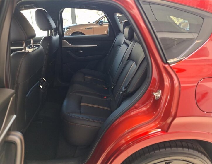 Mazda CX-60 SUV 3,3 l 187 kw