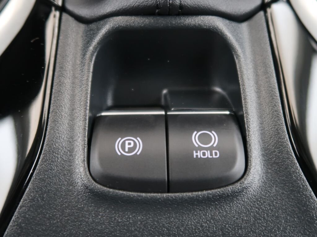 Toyota Corolla Sedan / Limuzína 1,8 l 72 kw