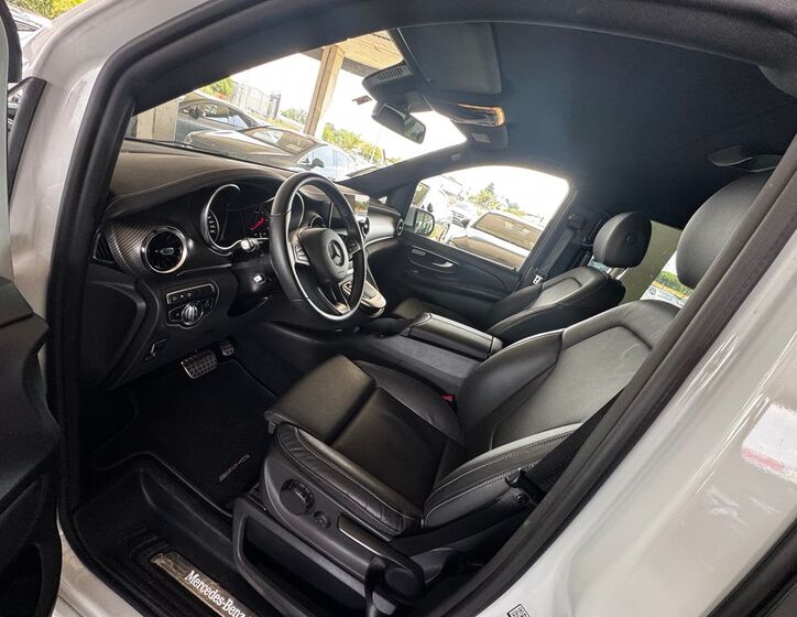 Mercedes-Benz Třídy V 9