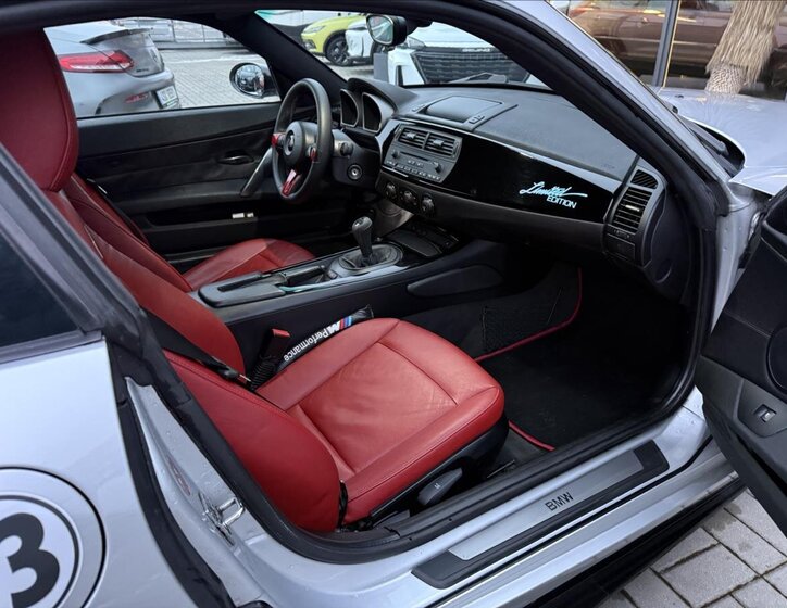 BMW Z4 Kupé 3,0 l 195 kw