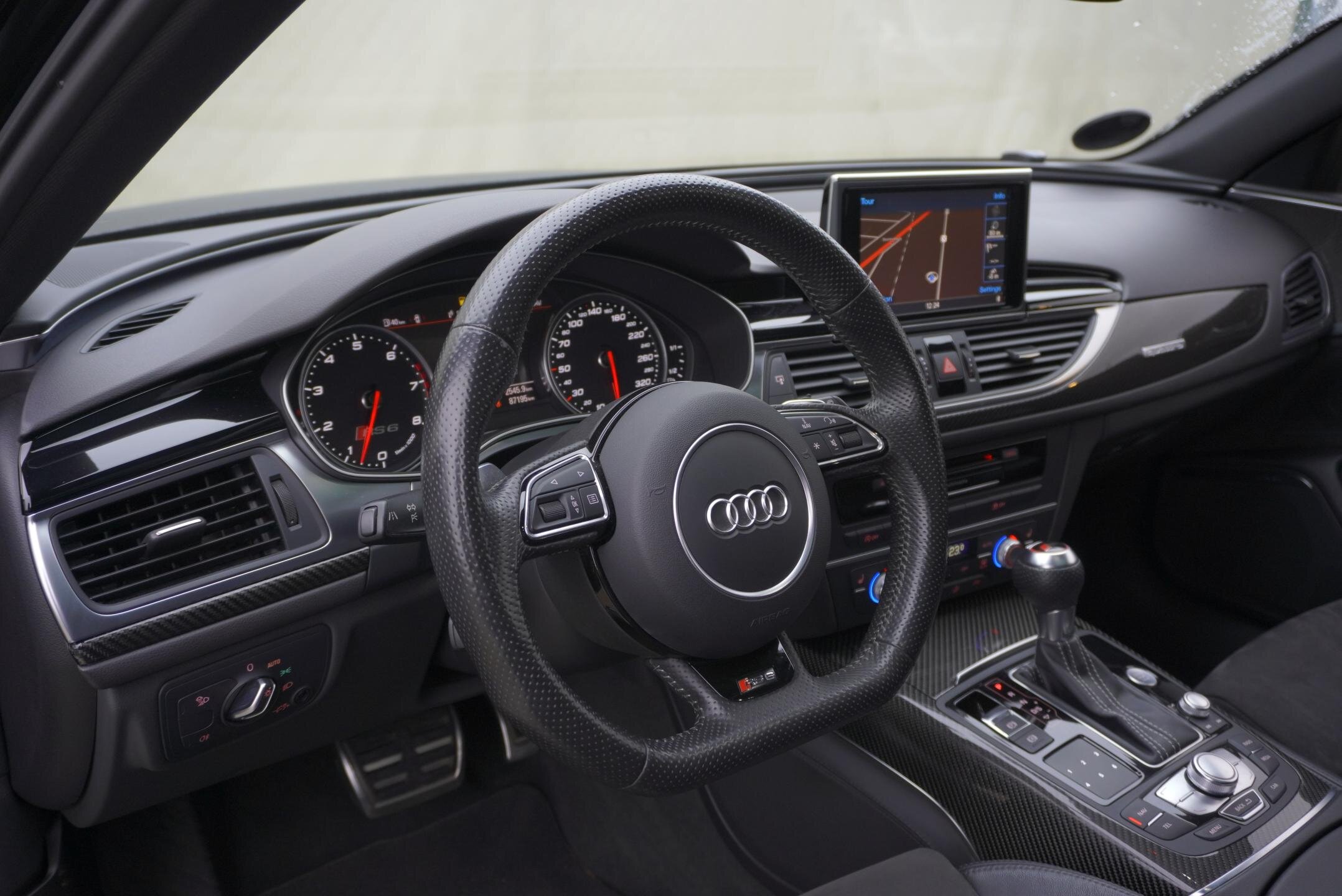 Audi RS 6 Hatchback 4,0 l 412 kw