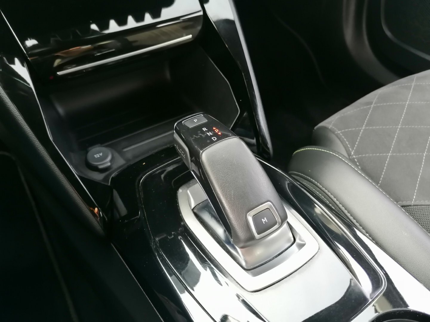 Peugeot 2008 SUV / Terénní 1,2 l 96 kw