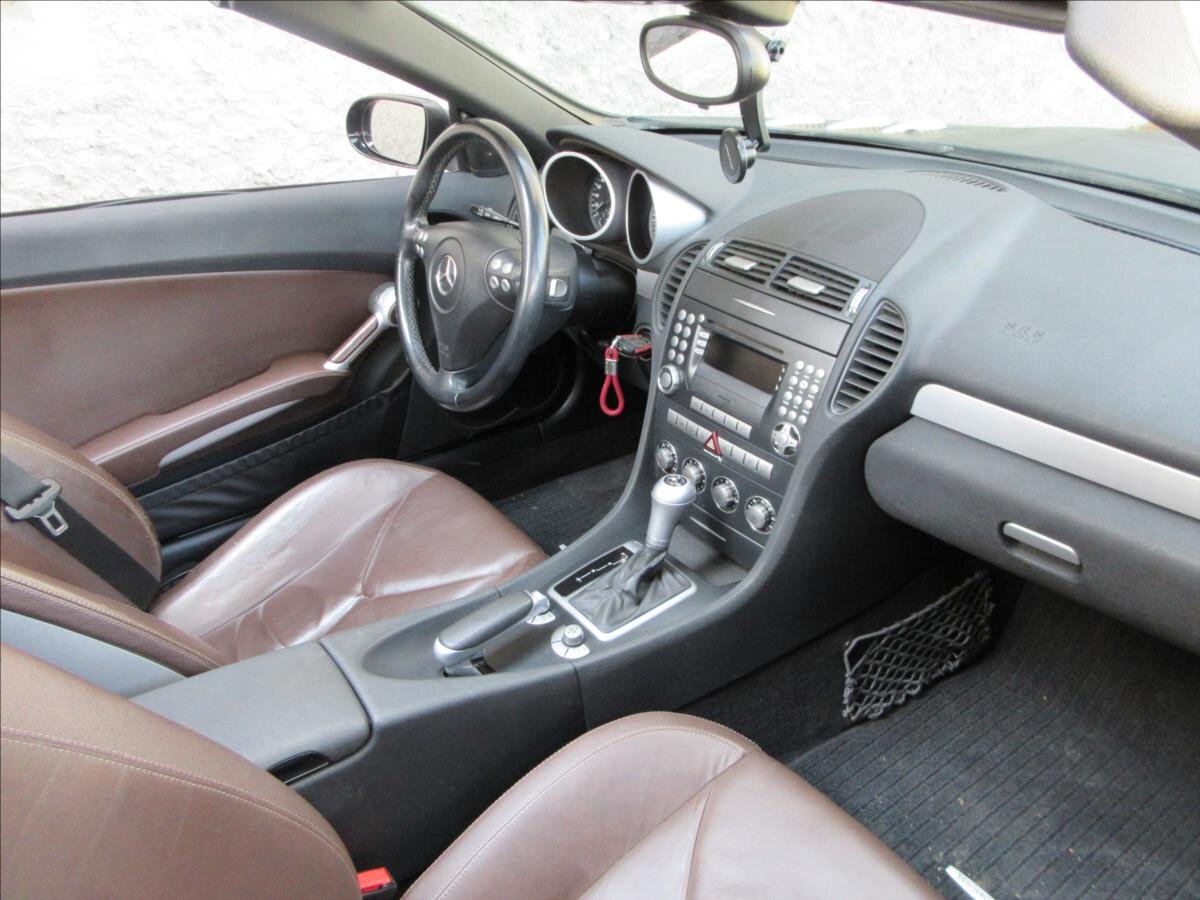 Mercedes-Benz SLK Kabriolet 3,5 l 200 kw