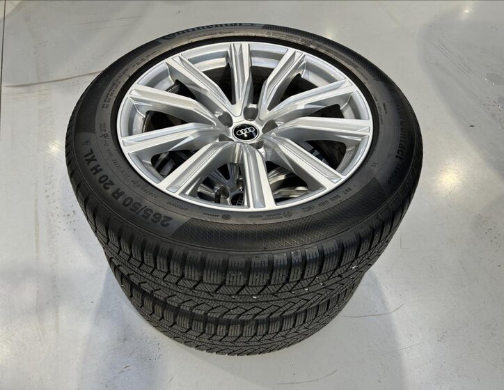 Audi Q8 SUV / Terénní 3,0 l 250 kw