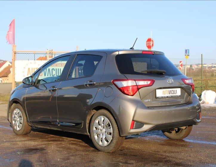 Toyota Yaris Hatchback 1,5 l 82 kw