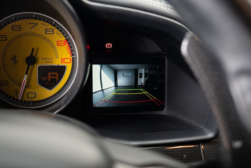 Ferrari 458 Kupé 4,5 l 416 kw