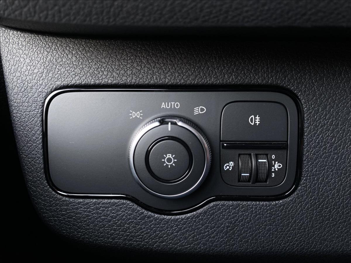 Mercedes-Benz Sprinter Skříň 2,0 l 110 kw