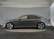 Audi S8 Sedan / Limuzína 4,0 l 420 kw