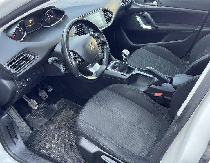 Peugeot 308 Kombi 1,6 l 88 kw