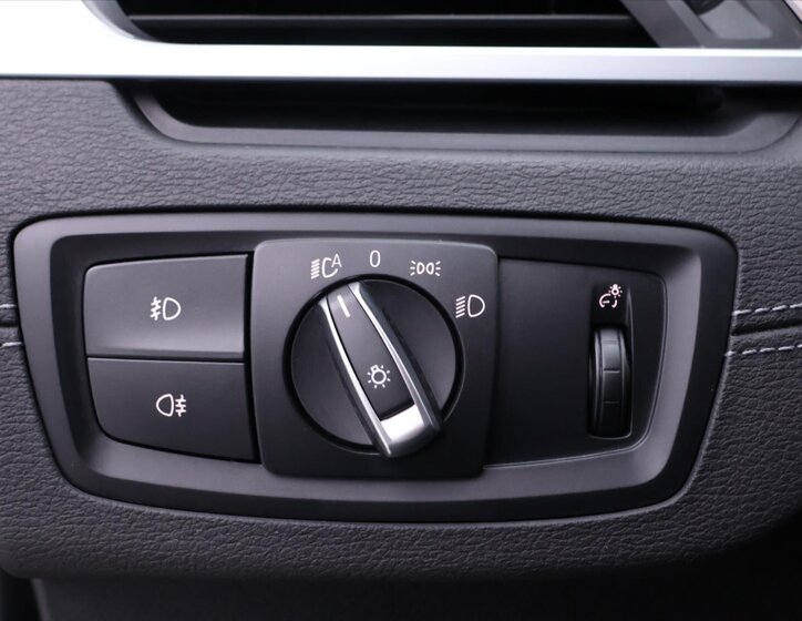 BMW X1 SUV 1,5 l 100 kw