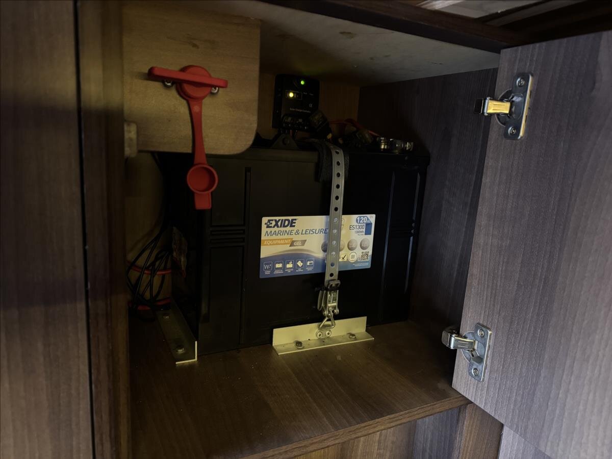 Peugeot Ostatní Ostatní 3,0 l 130 kw