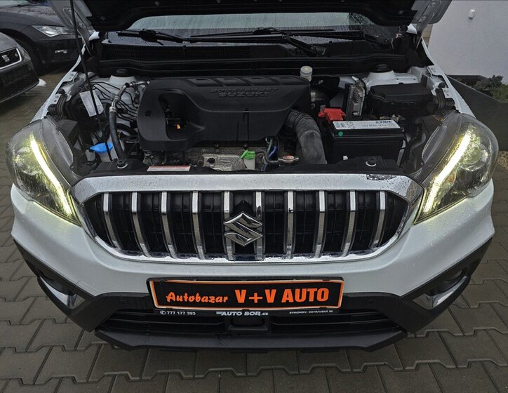 Suzuki SX4 S-Cross 38