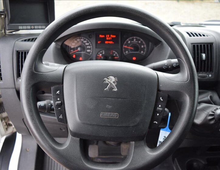 Peugeot Boxer 23