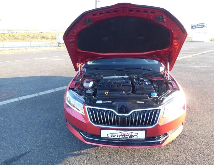 Škoda Superb Kombi 2,0 l 110 kw