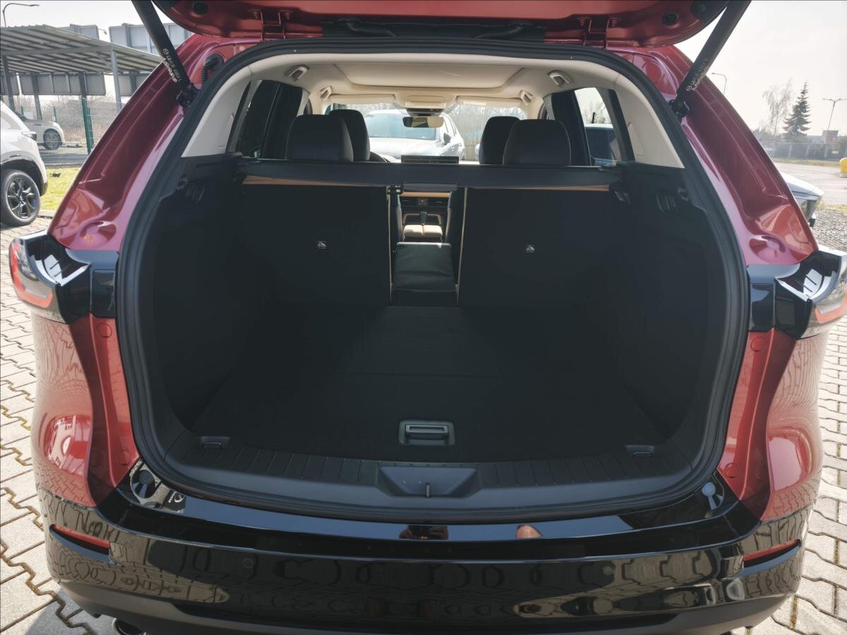 Mazda CX-5 SUV / Terénní 2,5 l 103 kw